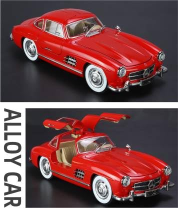 1:24 Mercedes-Benz Benz 300 Street Edition Display Box