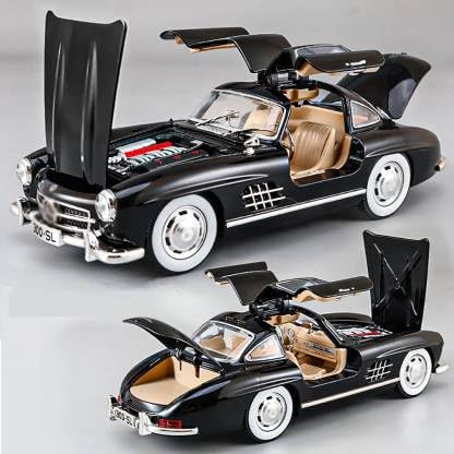 1:24 Mercedes-Benz Benz 300 Street Edition Display Box
