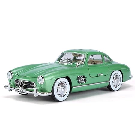 1:24 Mercedes-Benz Benz 300 Street Edition Display Box
