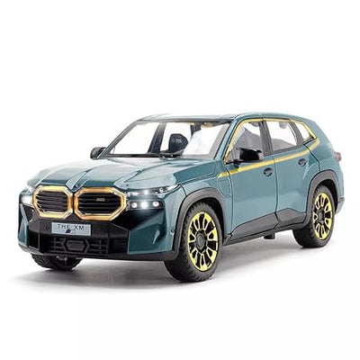 1:24 scale BMW XM sound and light display car six-door pullback alloy spray paint car 8 display boxes included.