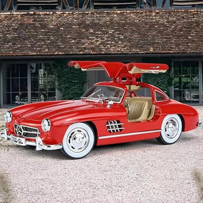 1:24 Mercedes-Benz Benz 300 Street Edition Display Box
